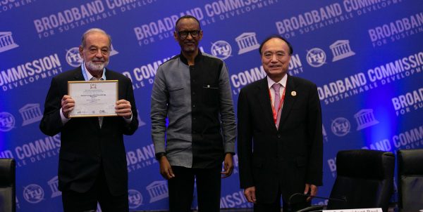 Fundacion Carlos Slim Premio WSIS